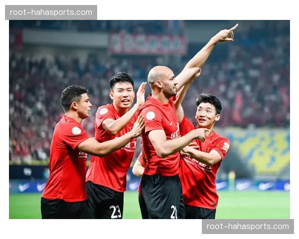 埃朱马跑动12783米登顶第四轮 青岛海牛外援展现惊人耐力